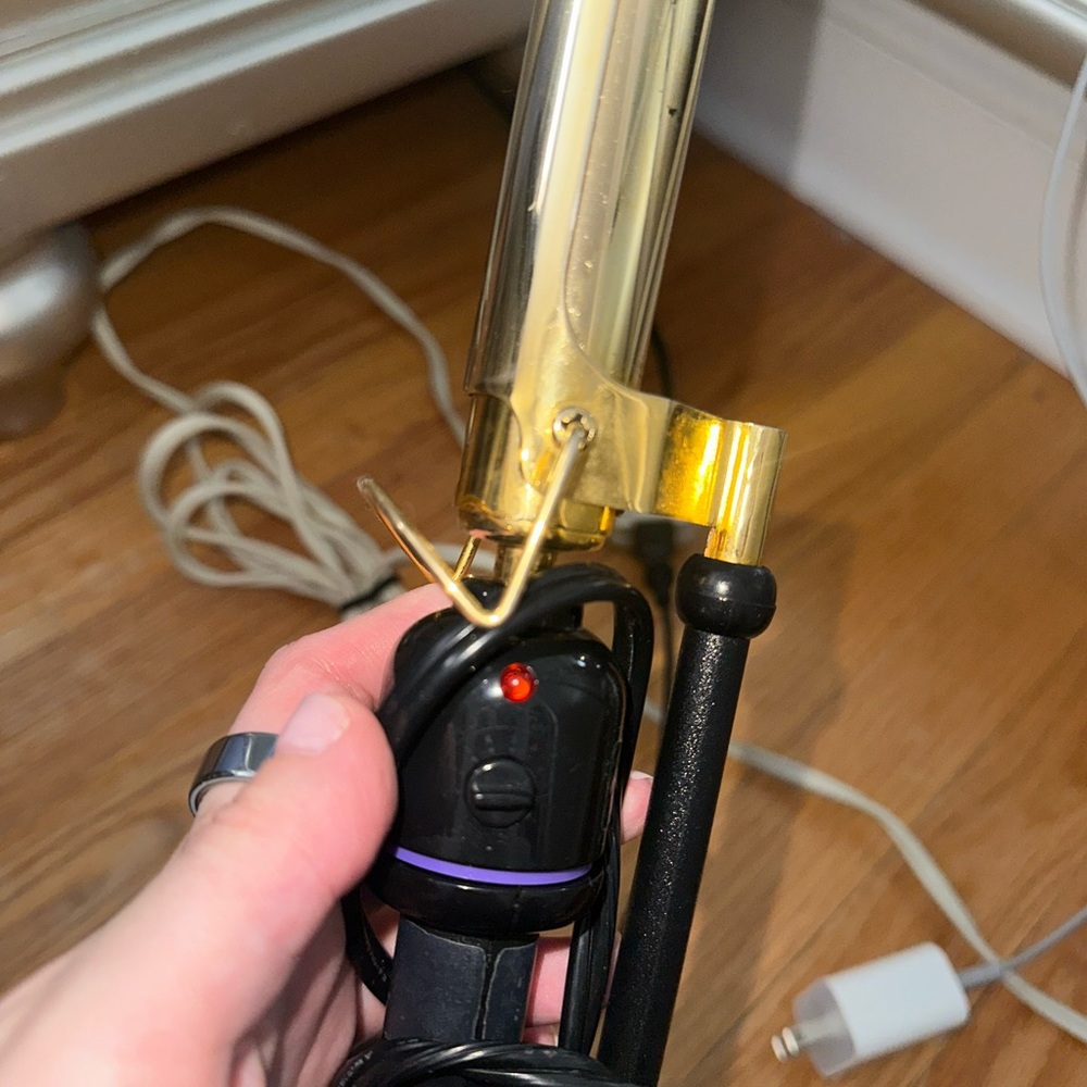 4 Piece Hot Tools & Bed Head Hair Styling Tools - Picture 7 of 10